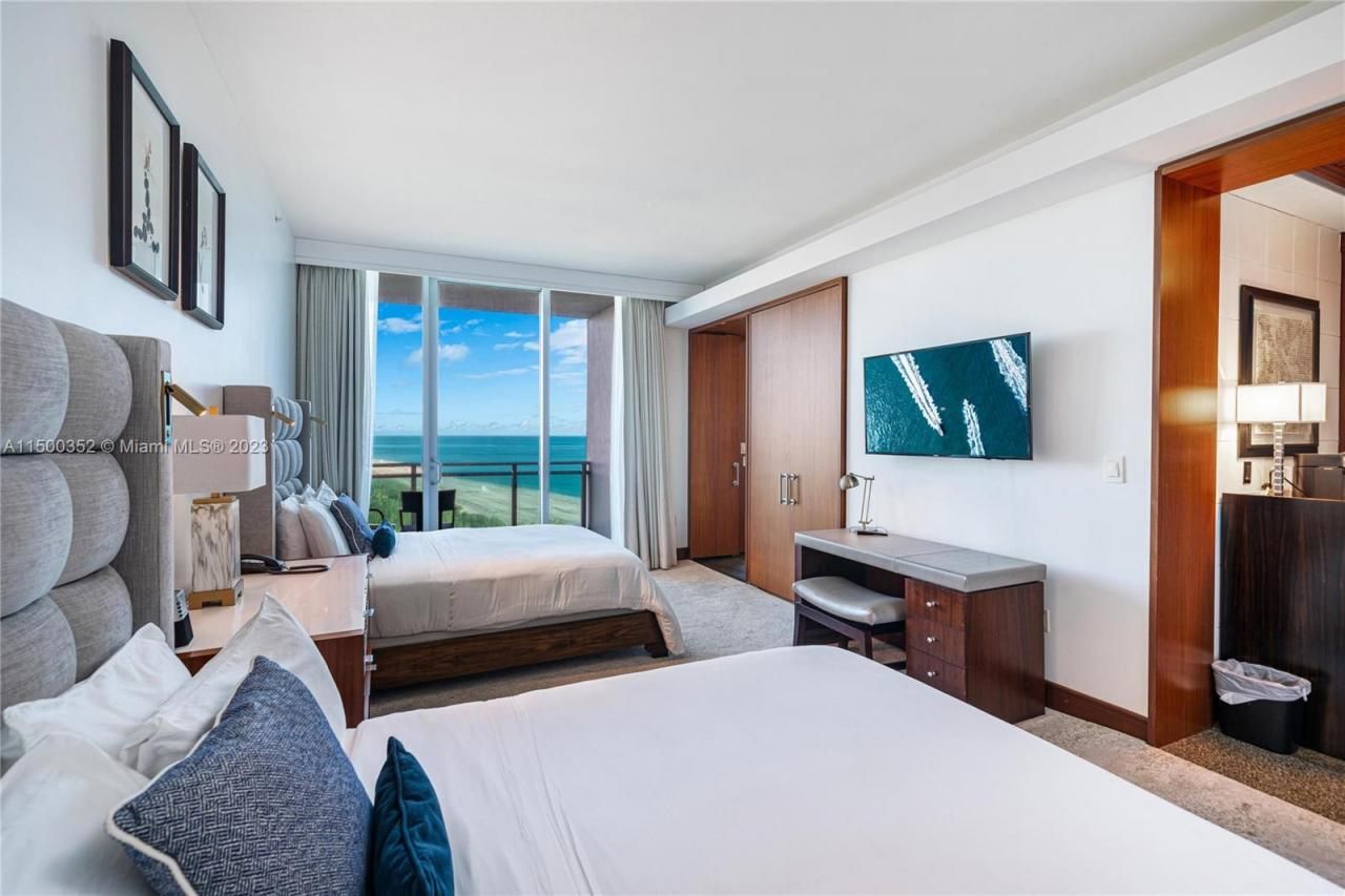 10295 Collins Ave, Unit 121716, Bal Harbour, FL 33154 Photo