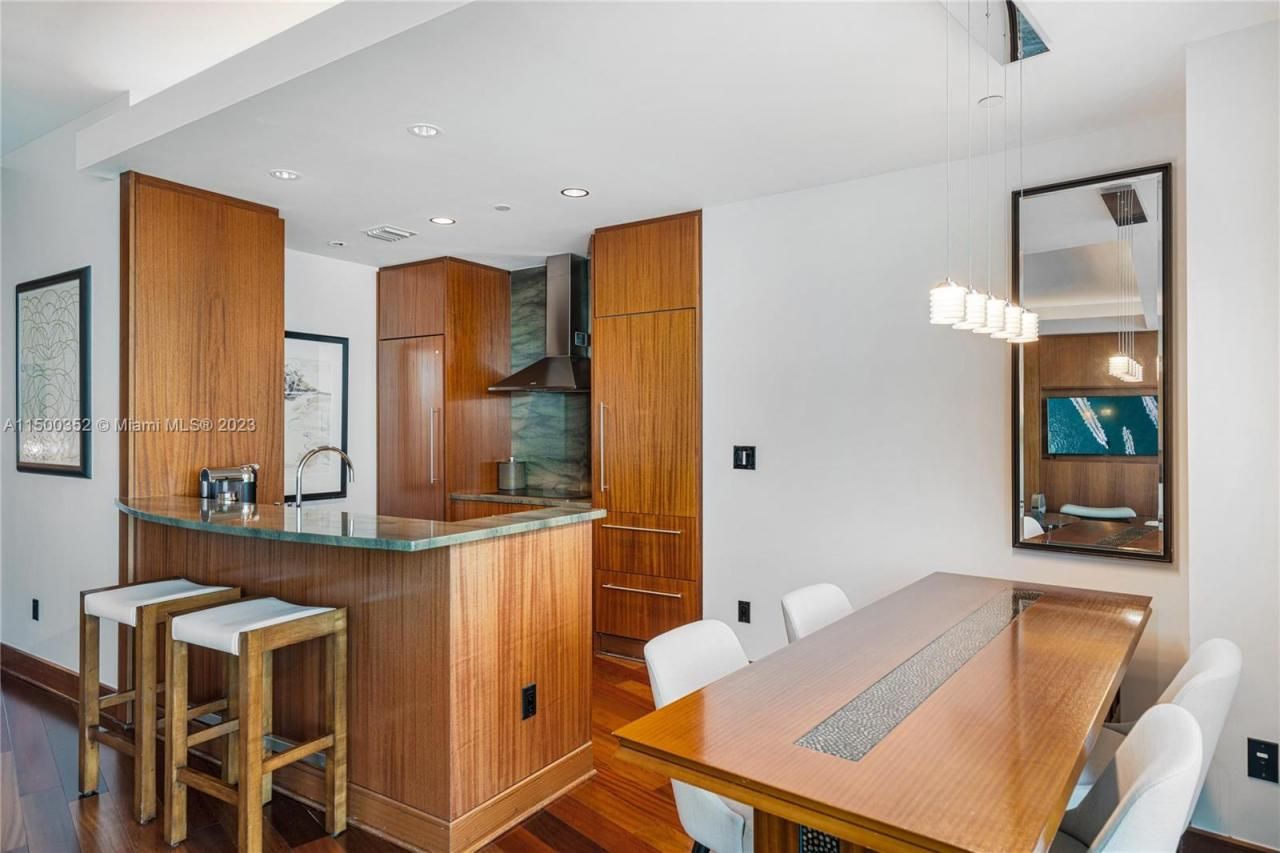 10295 Collins Ave, Unit 121716, Bal Harbour, FL 33154 Photo