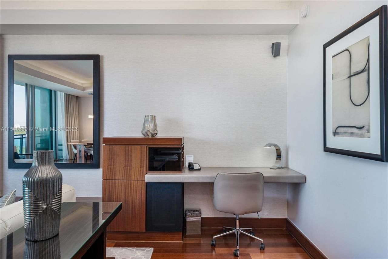 10295 Collins Ave, Unit 1217, Bal Harbour, FL 33154 Photo