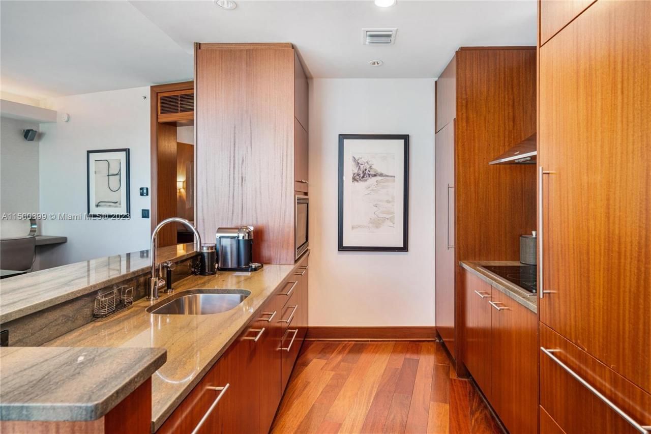 10295 Collins Ave, Unit 1217, Bal Harbour, FL 33154 Photo