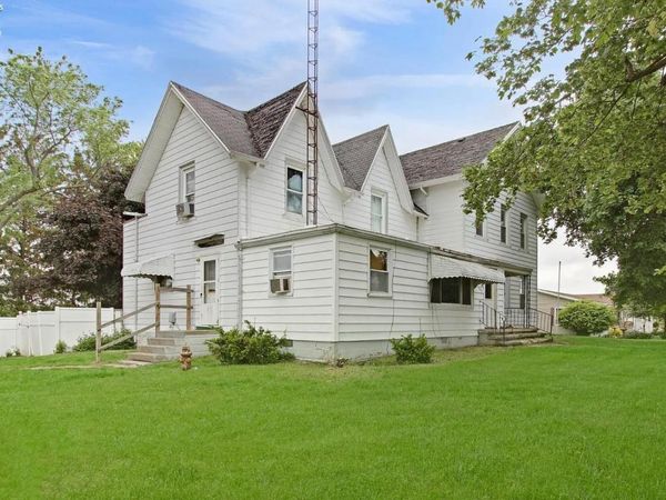 1420 County Road 302, Bellevue, OH 44811