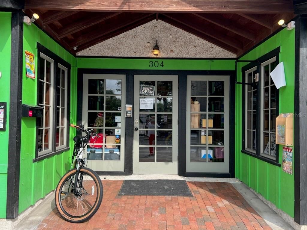 304 Flagler Avenue, New Smyrna Beach, FL 32169 Photo