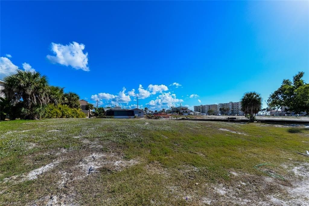 21711 Madera Rd, Fort Myers Beach, FL 33931 Photo