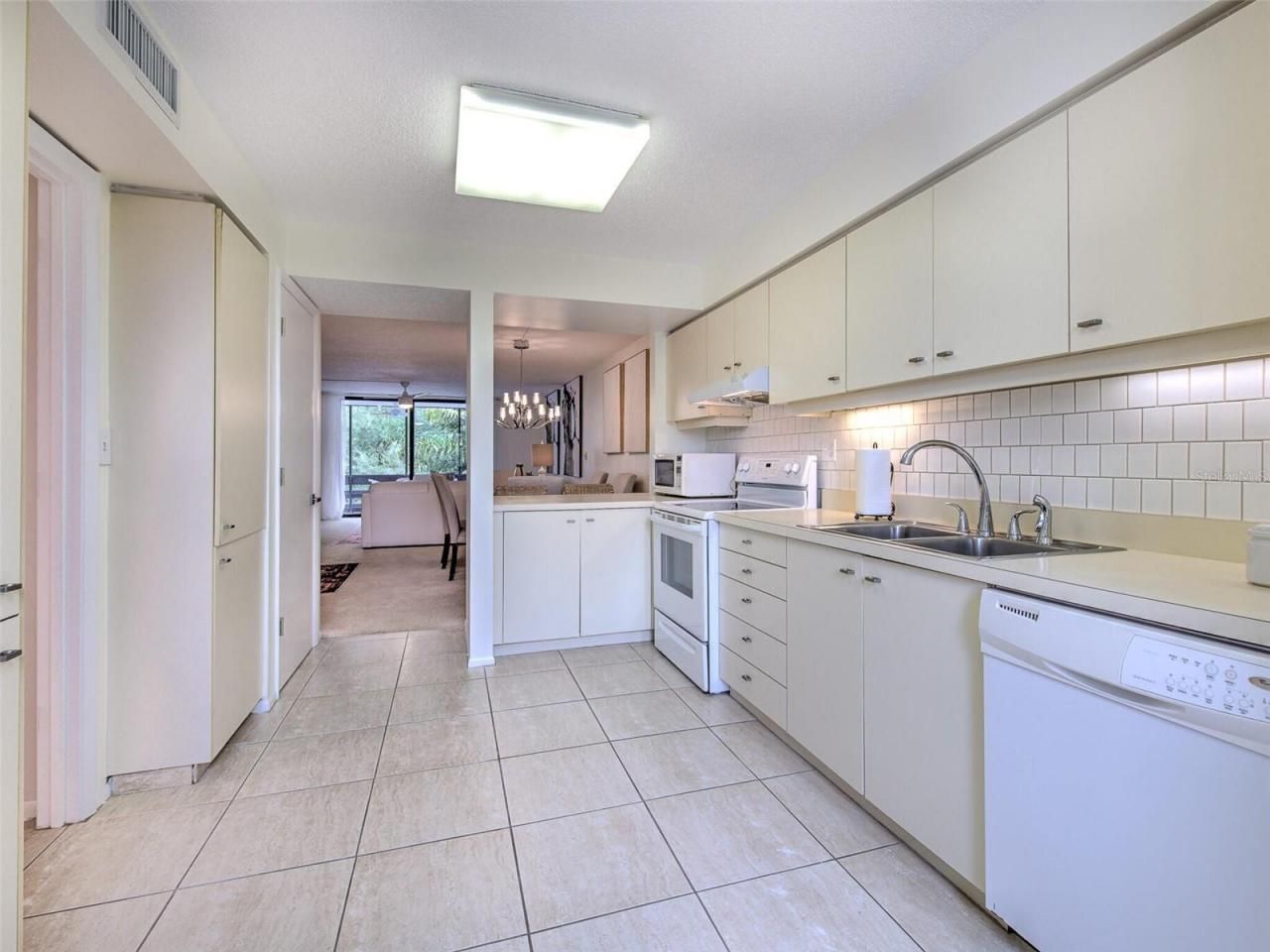 833 Bayport Way, Unit 833, Longboat Key, FL 34228 Photo