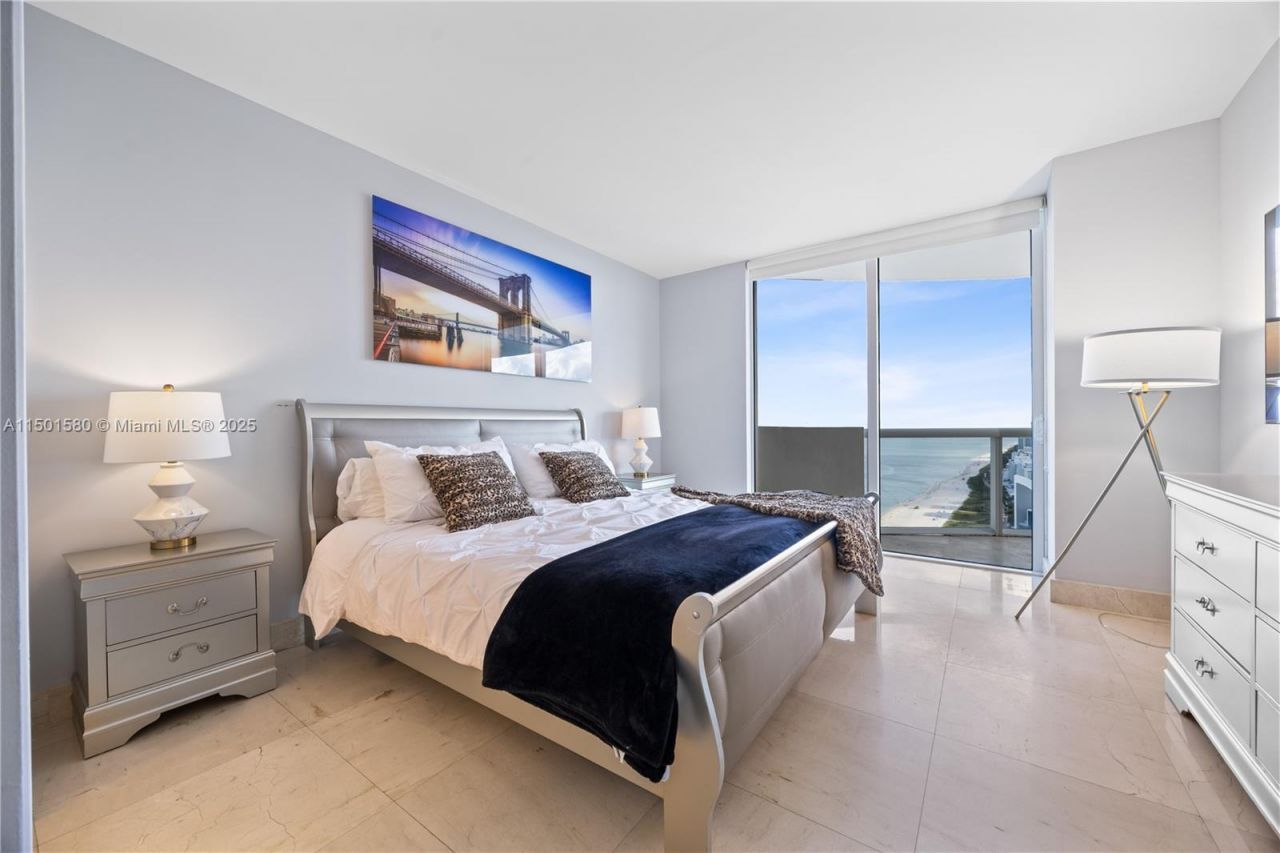 6365 Collins Ave, Unit 4106, Miami Beach, FL 33141 Photo