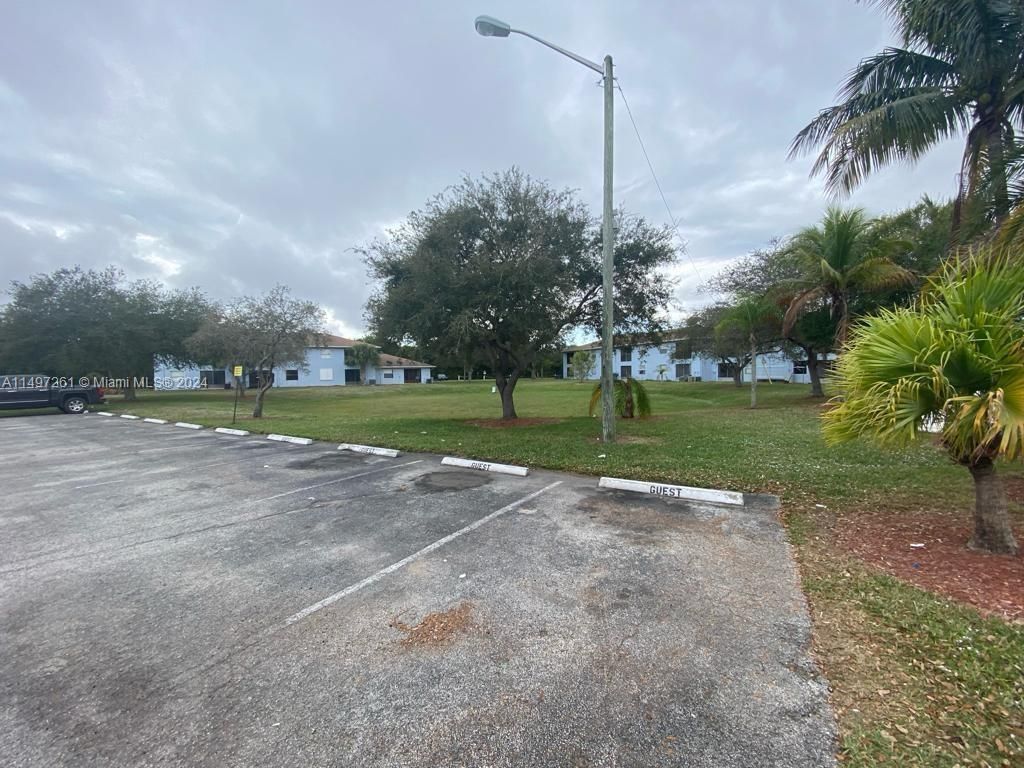 617 Ixoria Ave, Unit 29, Fort Pierce, FL 34982 Photo