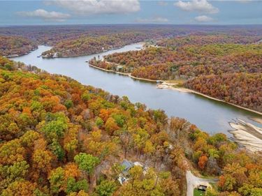 TBD Tract 3 and 4 Eagle Bay Drive, Gravois Mills, MO 65037