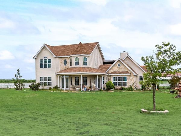 5646 N US Highway 69, Celeste, TX 75423