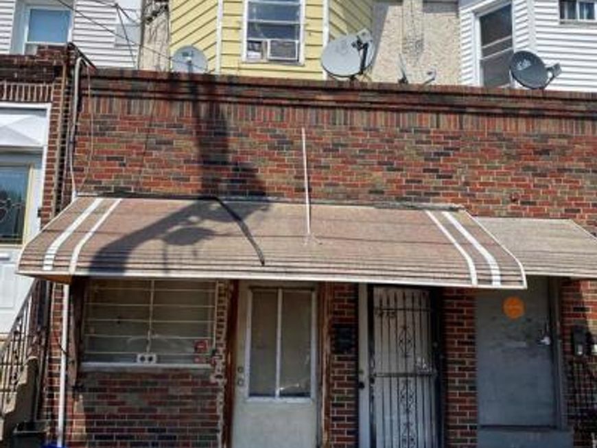 2415 S 62nd Street, Philadelphia, PA 19142 Main Photo