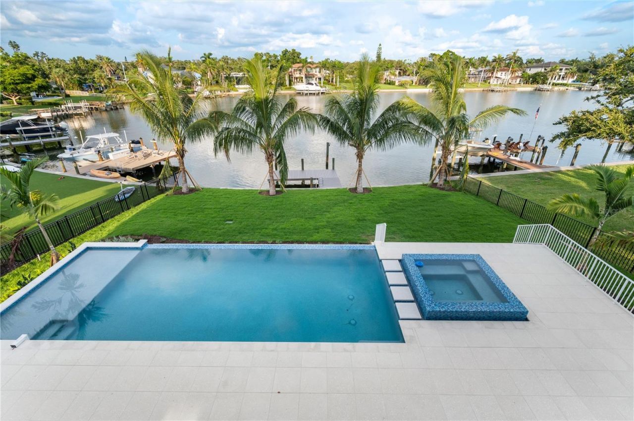 3621 San Remo Terrace, Sarasota, FL 34239 Photo