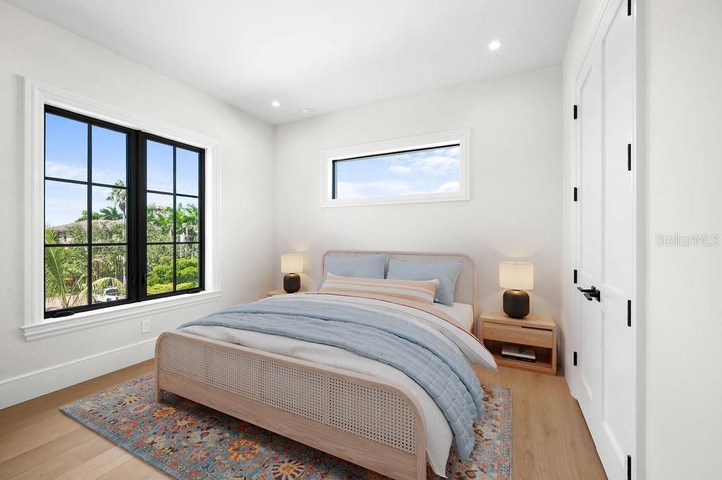 3621 San Remo Terrace, Sarasota, FL 34239 Photo