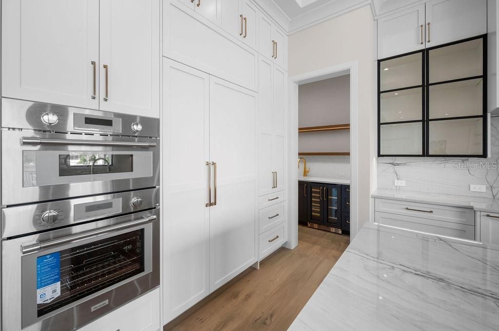 3621 San Remo Terrace, Sarasota, FL 34239 Photo