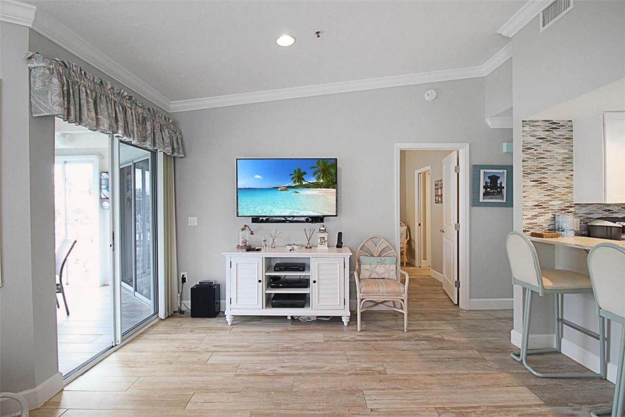 1339 Siesta Bayside Drive, Unit 1339-C, Sarasota, FL 34242 Photo