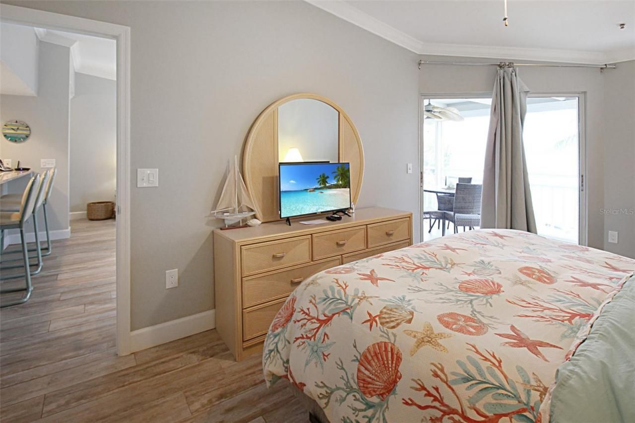1339 Siesta Bayside Drive, Unit 1339-C, Sarasota, FL 34242 Photo