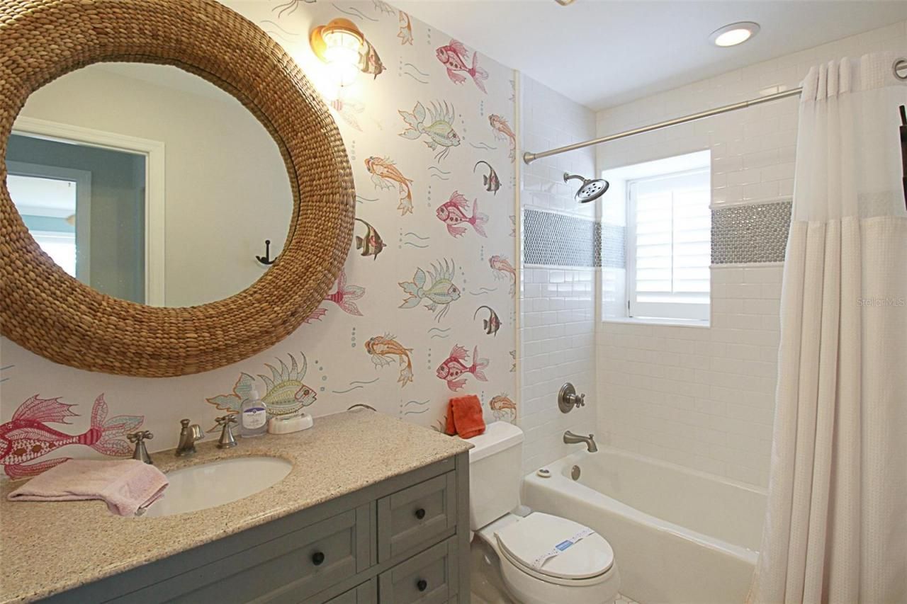 1339 Siesta Bayside Drive, Unit 1339-C, Sarasota, FL 34242 Photo