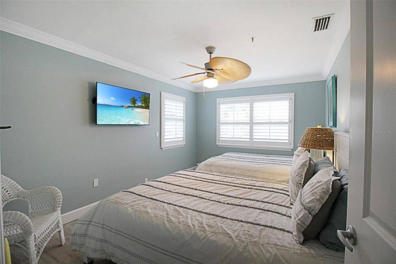 1339 Siesta Bayside Drive, Unit 1339-C, Sarasota, FL 34242 Photo