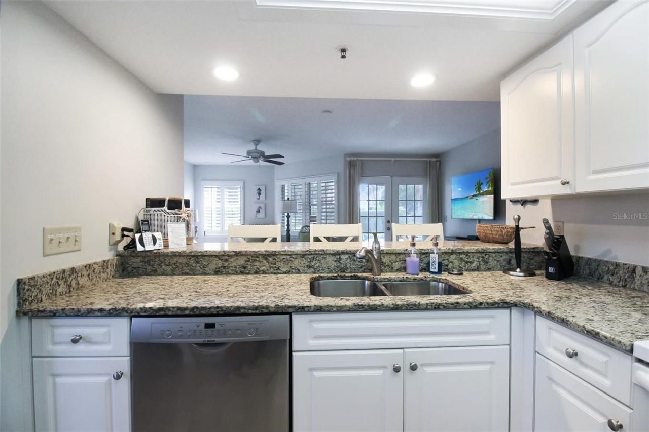 1338 Siesta Bayside Drive, Unit 1338-C, Sarasota, FL 34242 Photo