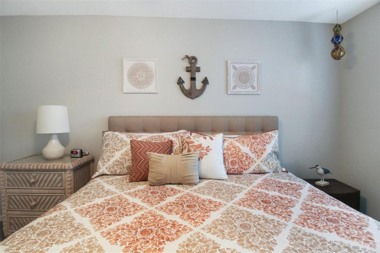 1338 Siesta Bayside Drive, Unit 1338-C, Sarasota, FL 34242 Photo