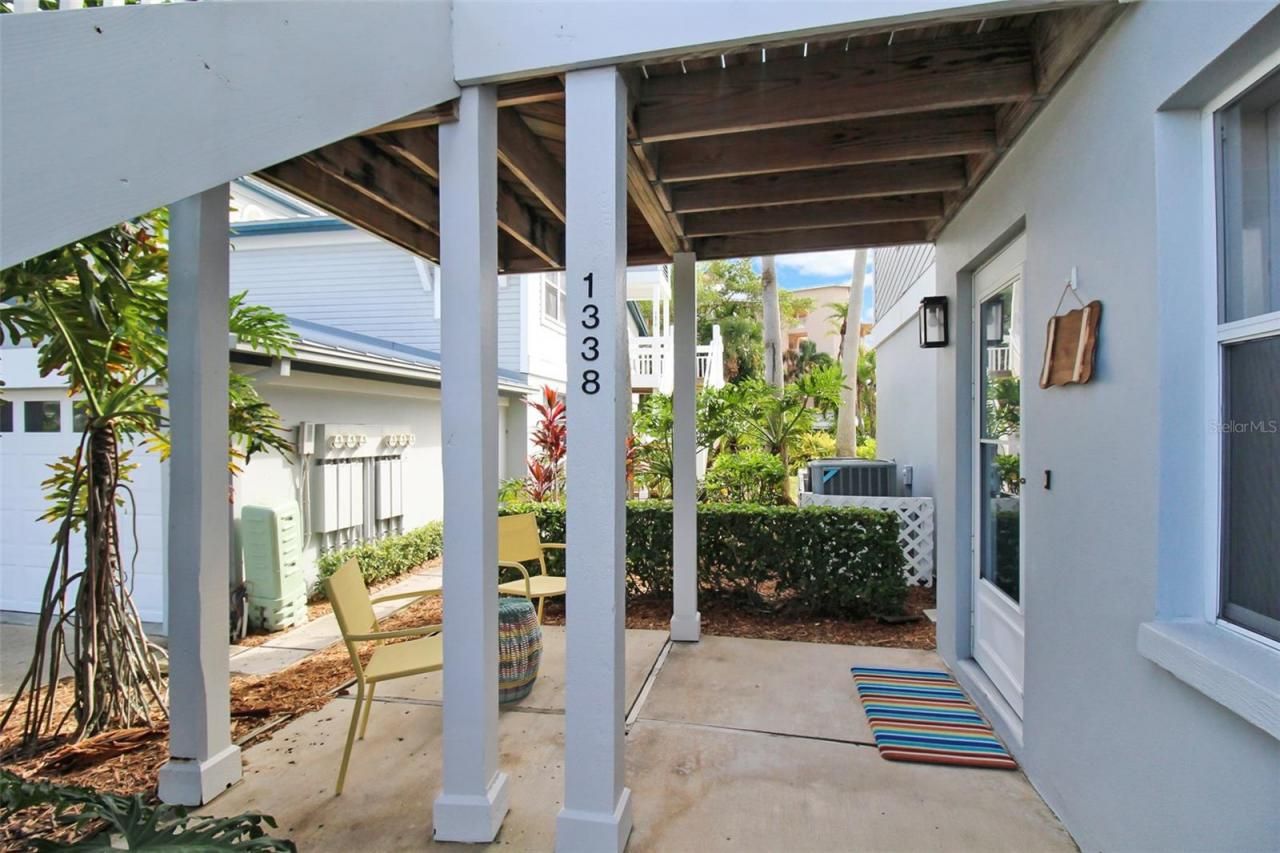 1338 Siesta Bayside Drive, Unit 1338-C, Sarasota, FL 34242 Photo