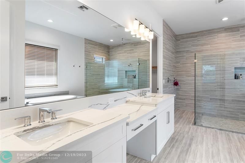 9224 Crestview Cir, Palm Beach Gardens, FL 33412 Photo