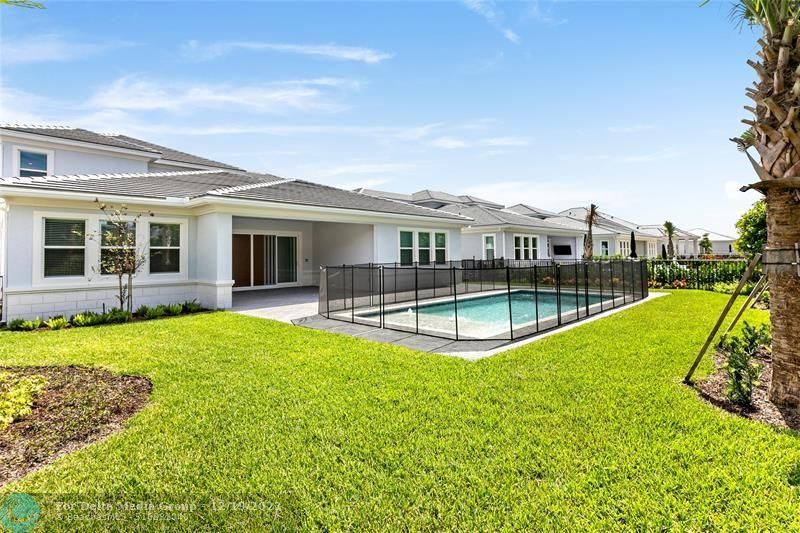 9224 Crestview Cir, Palm Beach Gardens, FL 33412 Photo