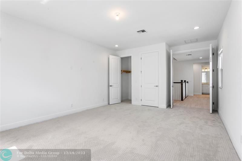 9224 Crestview Cir, Palm Beach Gardens, FL 33412 Photo