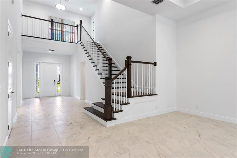 9224 Crestview Cir, Palm Beach Gardens, FL 33412 Photo