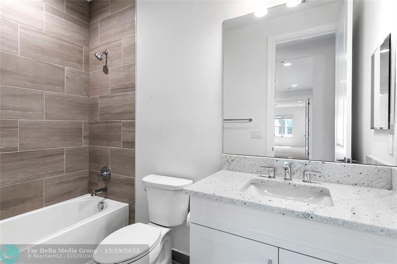 9224 Crestview Cir, Palm Beach Gardens, FL 33412 Photo