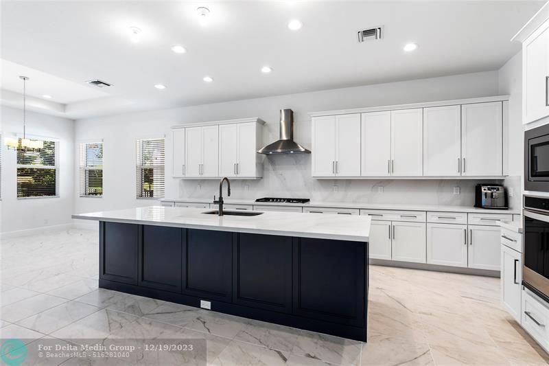 9224 Crestview Cir, Palm Beach Gardens, FL 33412 Photo