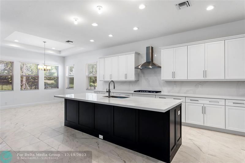 9224 Crestview Cir, Palm Beach Gardens, FL 33412 Photo