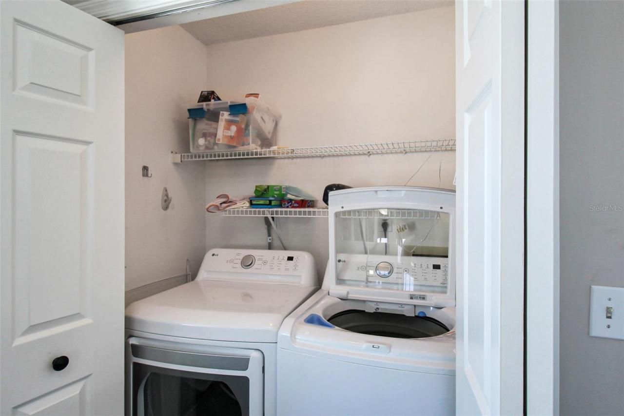 1389 Siesta Bayside Drive, Unit 1389-F, Sarasota, FL 34242 Photo