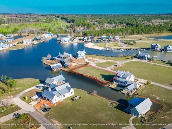 13 Cross Key, Lumberton, MS 39455