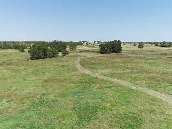 E 1610 Road, Pauls Valley, OK 73075