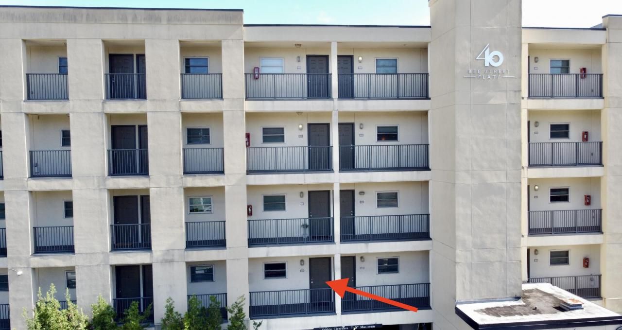 40 Bee Street Photo 13