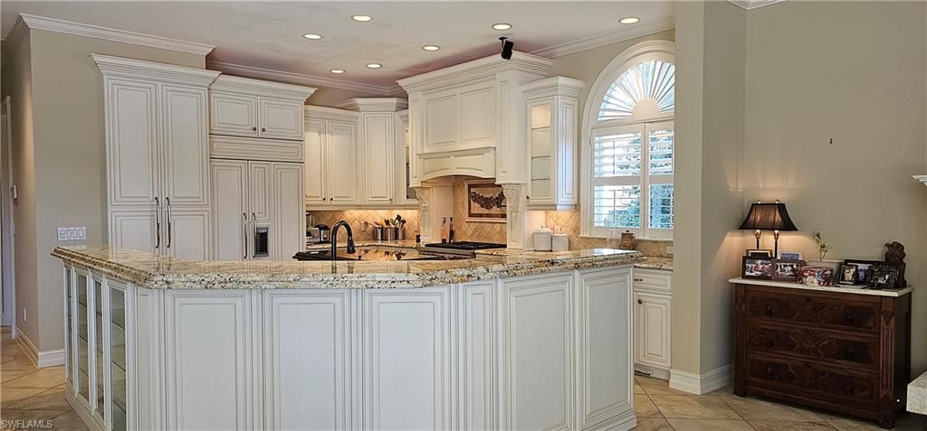 300 Mooring Line Dr, Naples, FL 34102 Photo