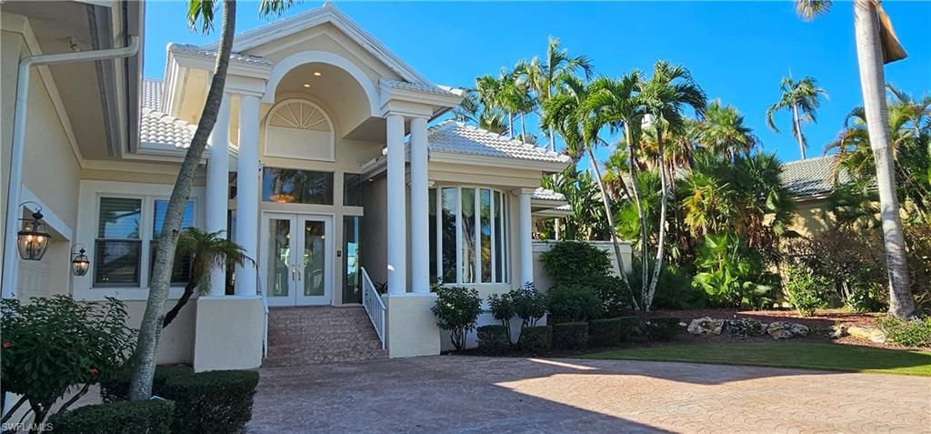 300 Mooring Line Dr, Naples, FL 34102 Photo