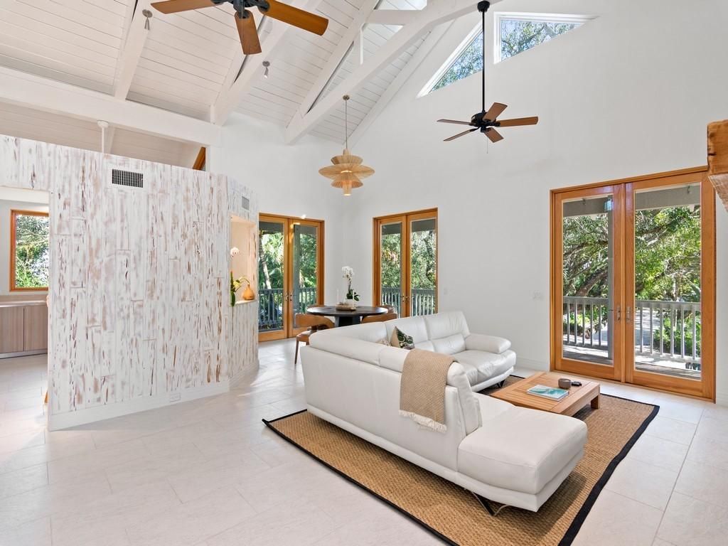 9415 Periwinkle Drive, Vero Beach, FL 32963 Photo