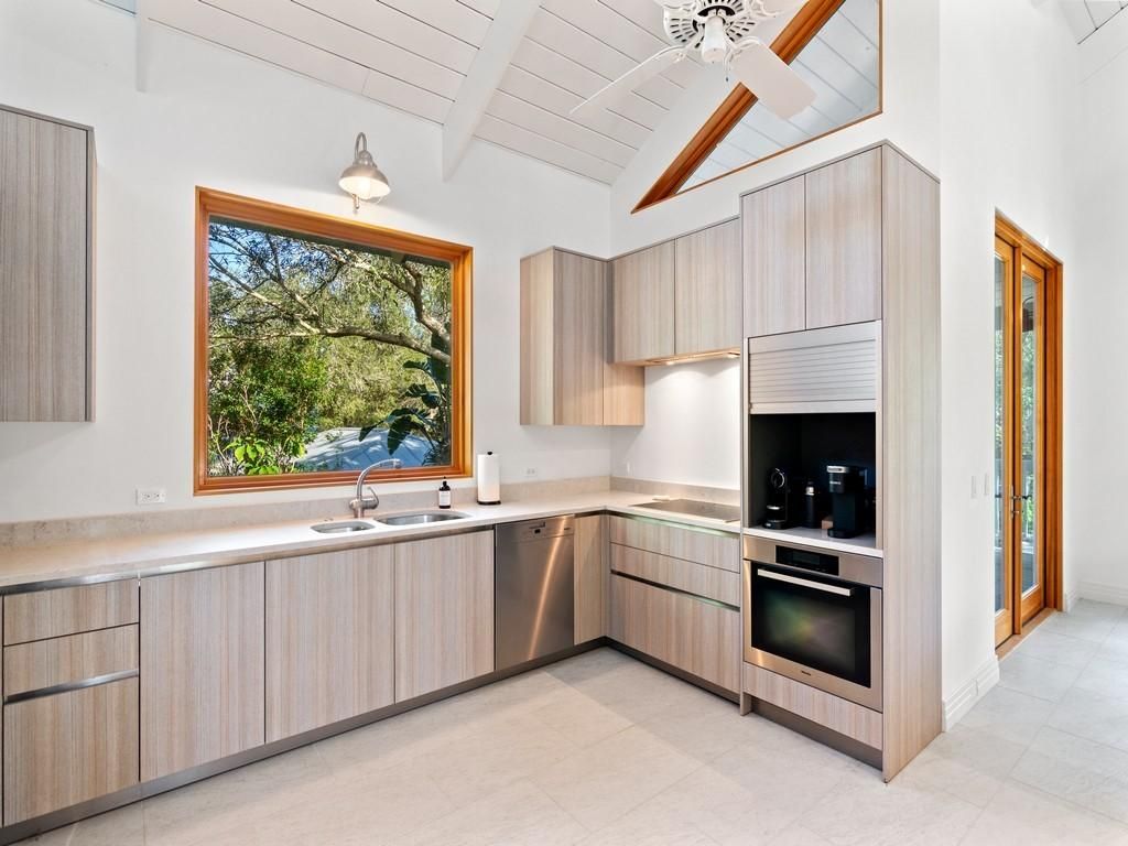 9415 Periwinkle Drive, Vero Beach, FL 32963 Photo