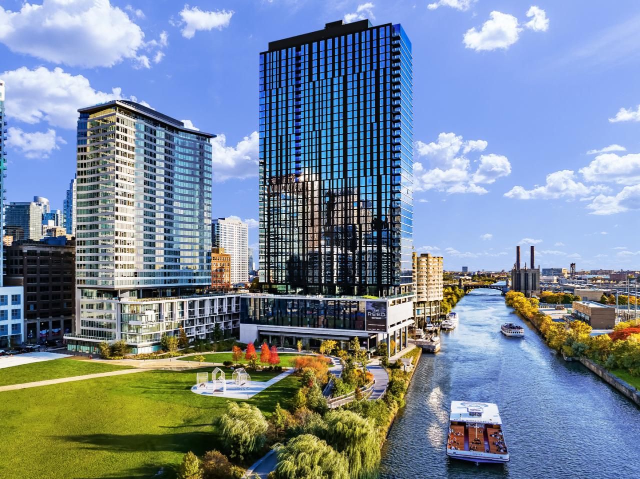 234 W Polk Street, Unit 3412, Chicago, IL 60607 Main Photo