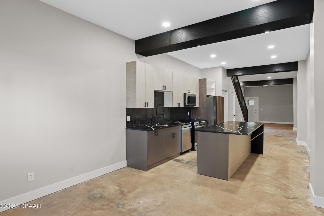 337 Rutledge Avenue, South Daytona, FL 32119 Photo