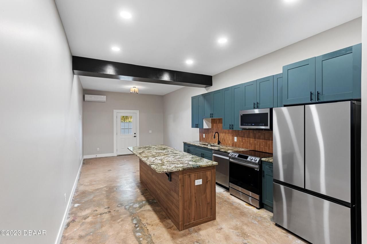 337 Rutledge Avenue, South Daytona, FL 32119 Photo