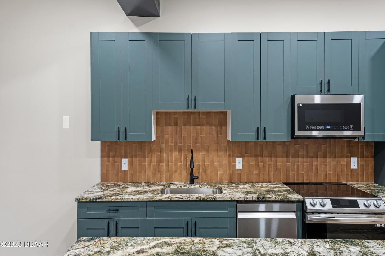 337 Rutledge Avenue, South Daytona, FL 32119 Photo