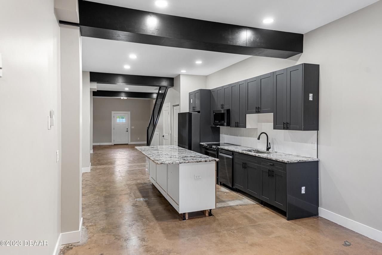 337 Rutledge Avenue, South Daytona, FL 32119 Photo