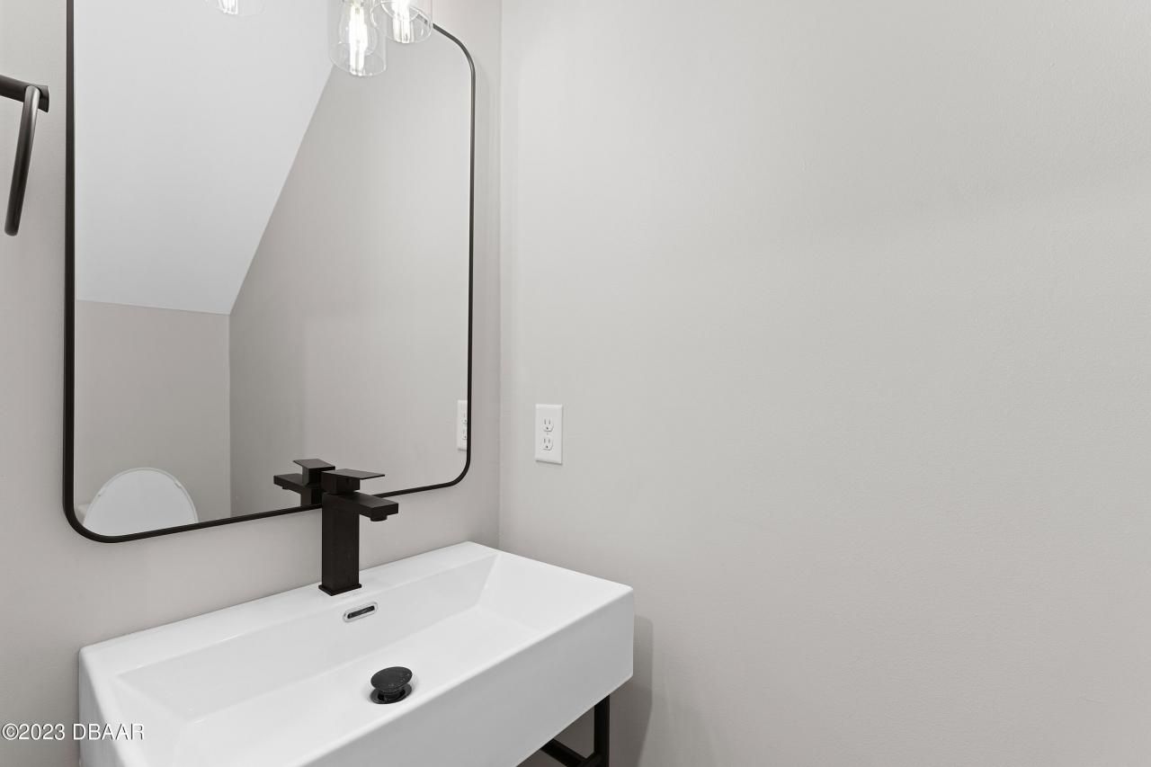 337 Rutledge Avenue, South Daytona, FL 32119 Photo