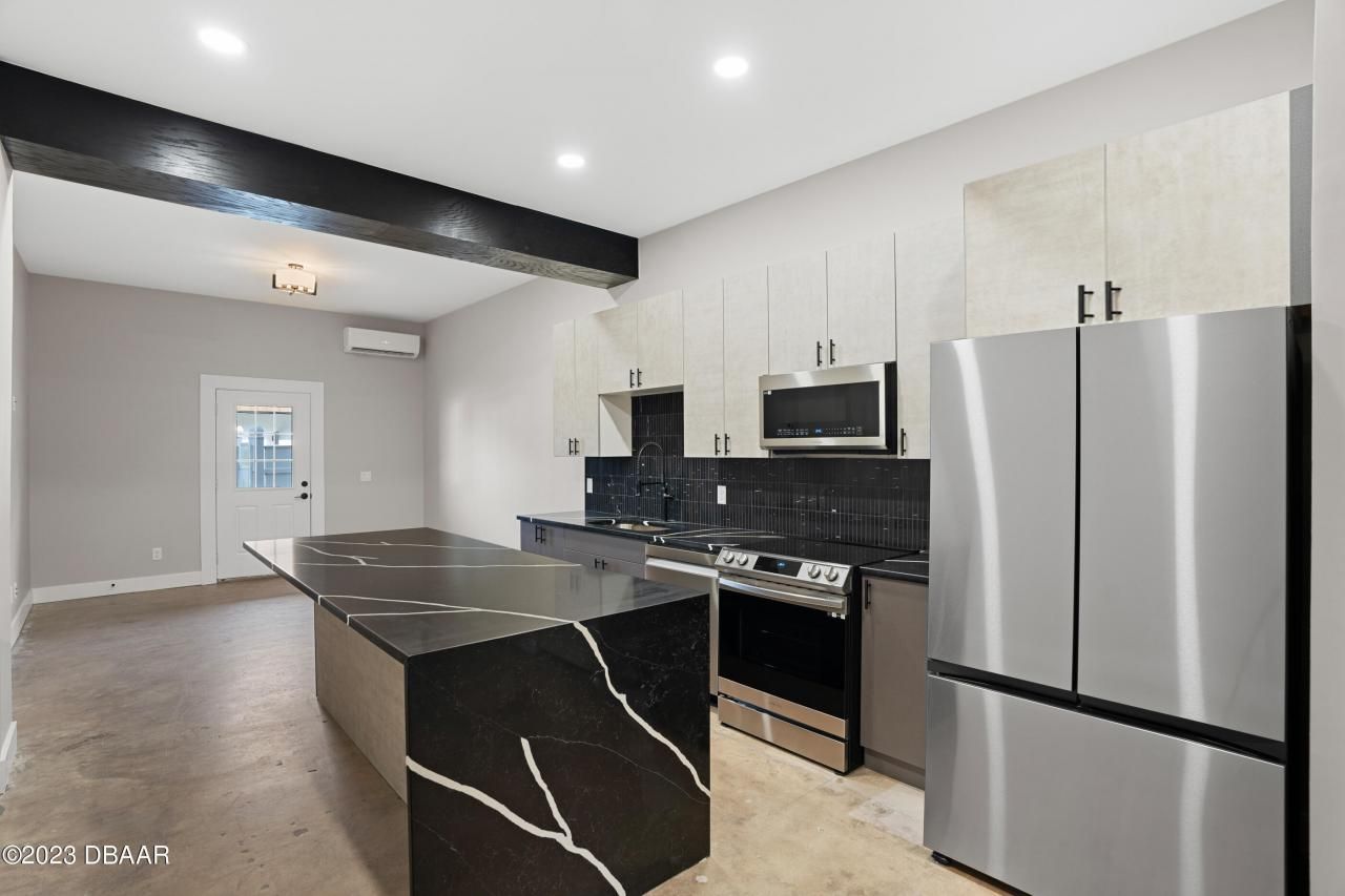 337 Rutledge Avenue, South Daytona, FL 32119 Photo