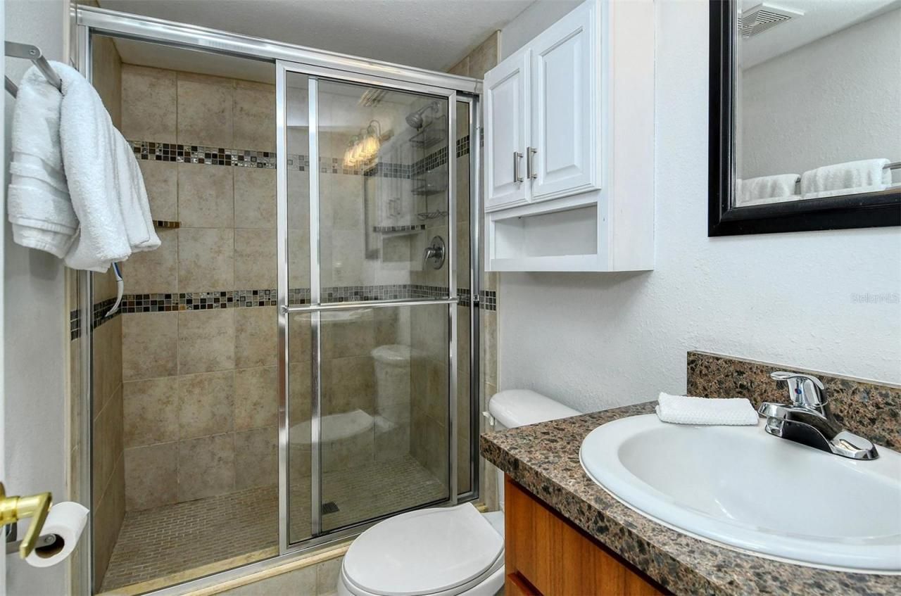 1877 Toucan Way, Unit 400, Sarasota, FL 34232 Photo