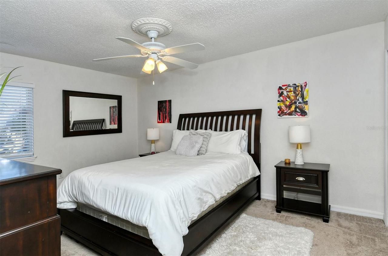 1877 Toucan Way, Unit 400, Sarasota, FL 34232 Photo