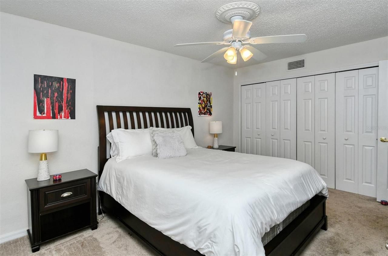 1877 Toucan Way, Unit 400, Sarasota, FL 34232 Photo