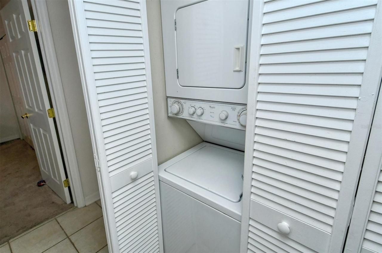 1877 Toucan Way, Unit 400, Sarasota, FL 34232 Photo
