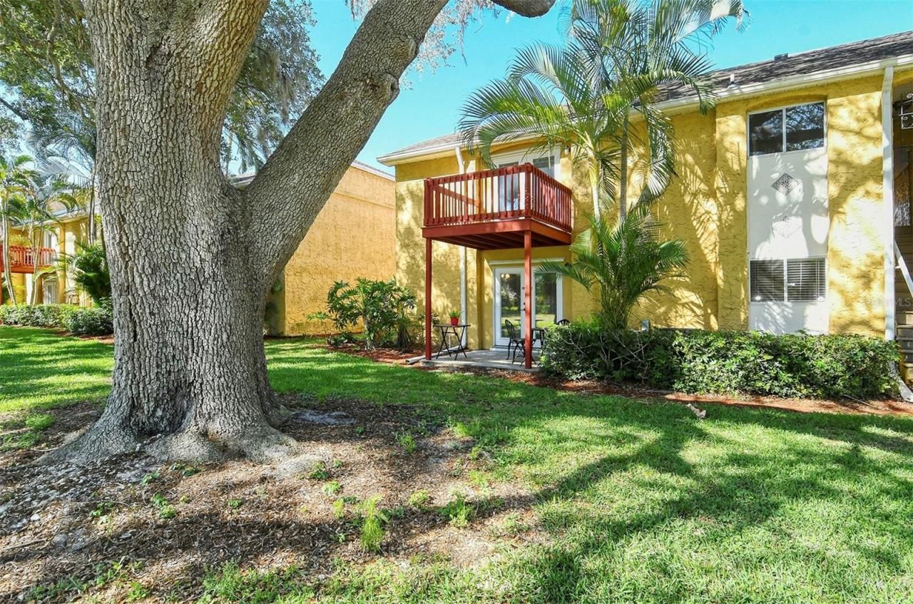 1877 Toucan Way, Unit 400, Sarasota, FL 34232 Photo